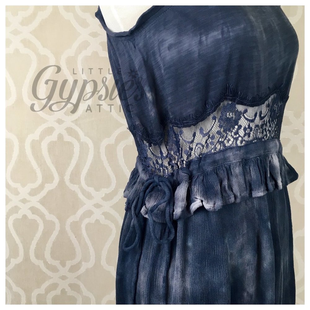 Sarina Mineral Wash and Lace Maxi Dress - Picture 2 of 12